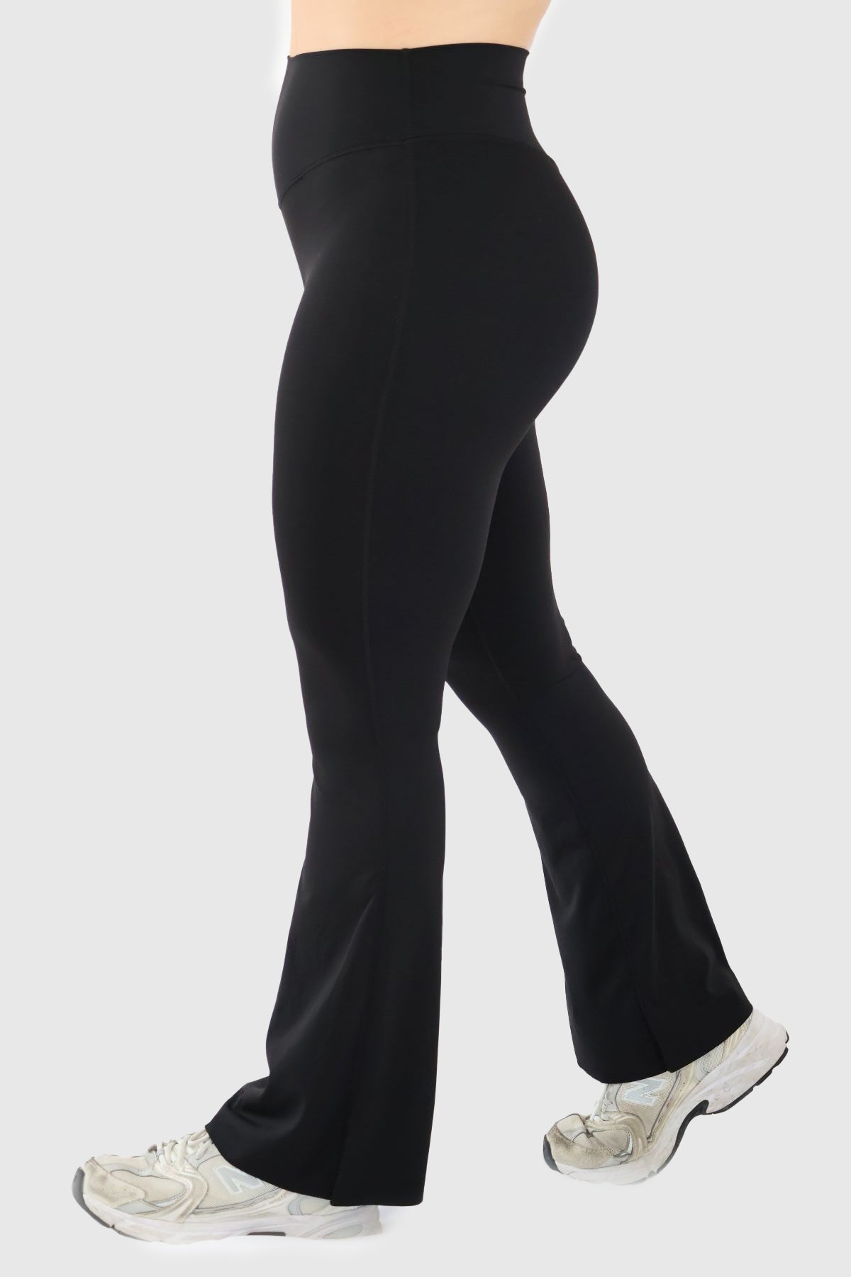 High Rise Flared Legging - Black