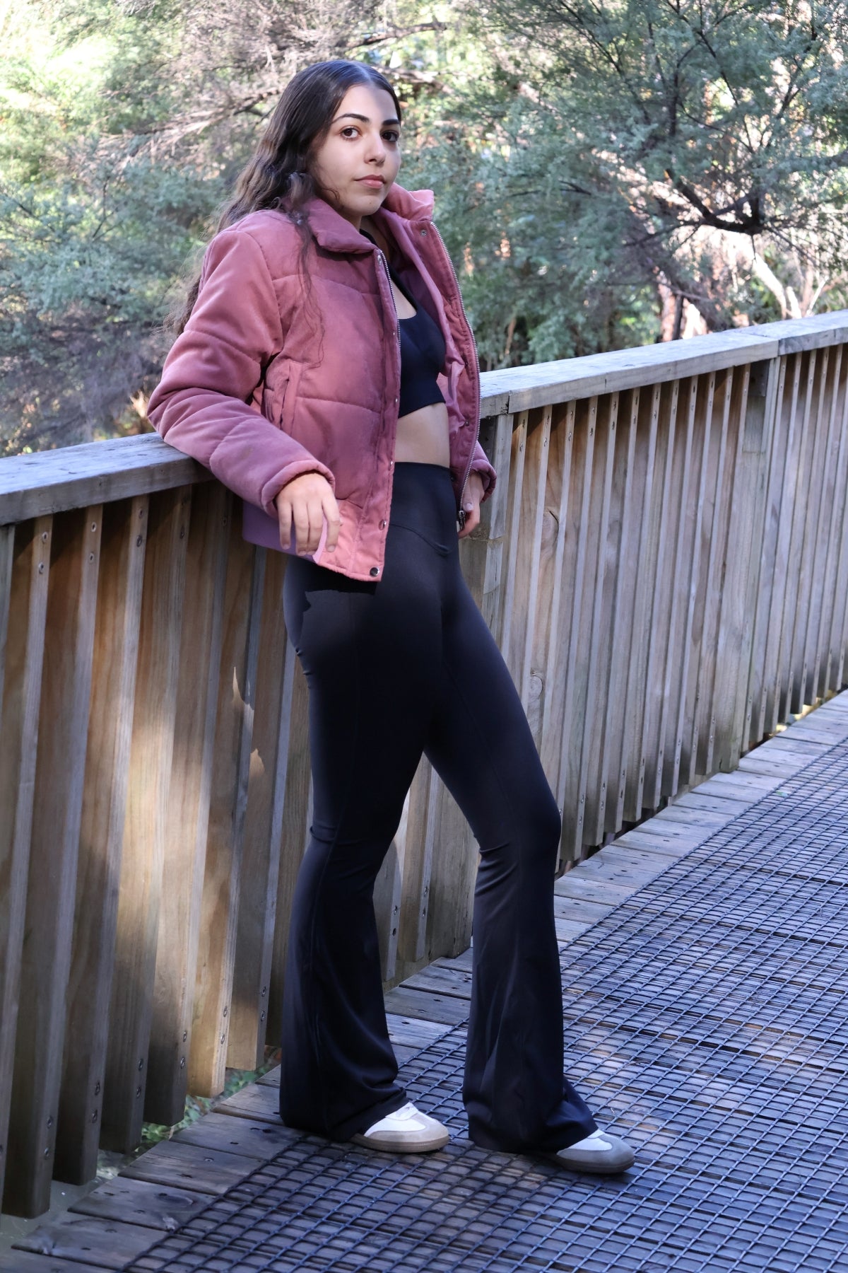 High Rise Flared Legging - Black