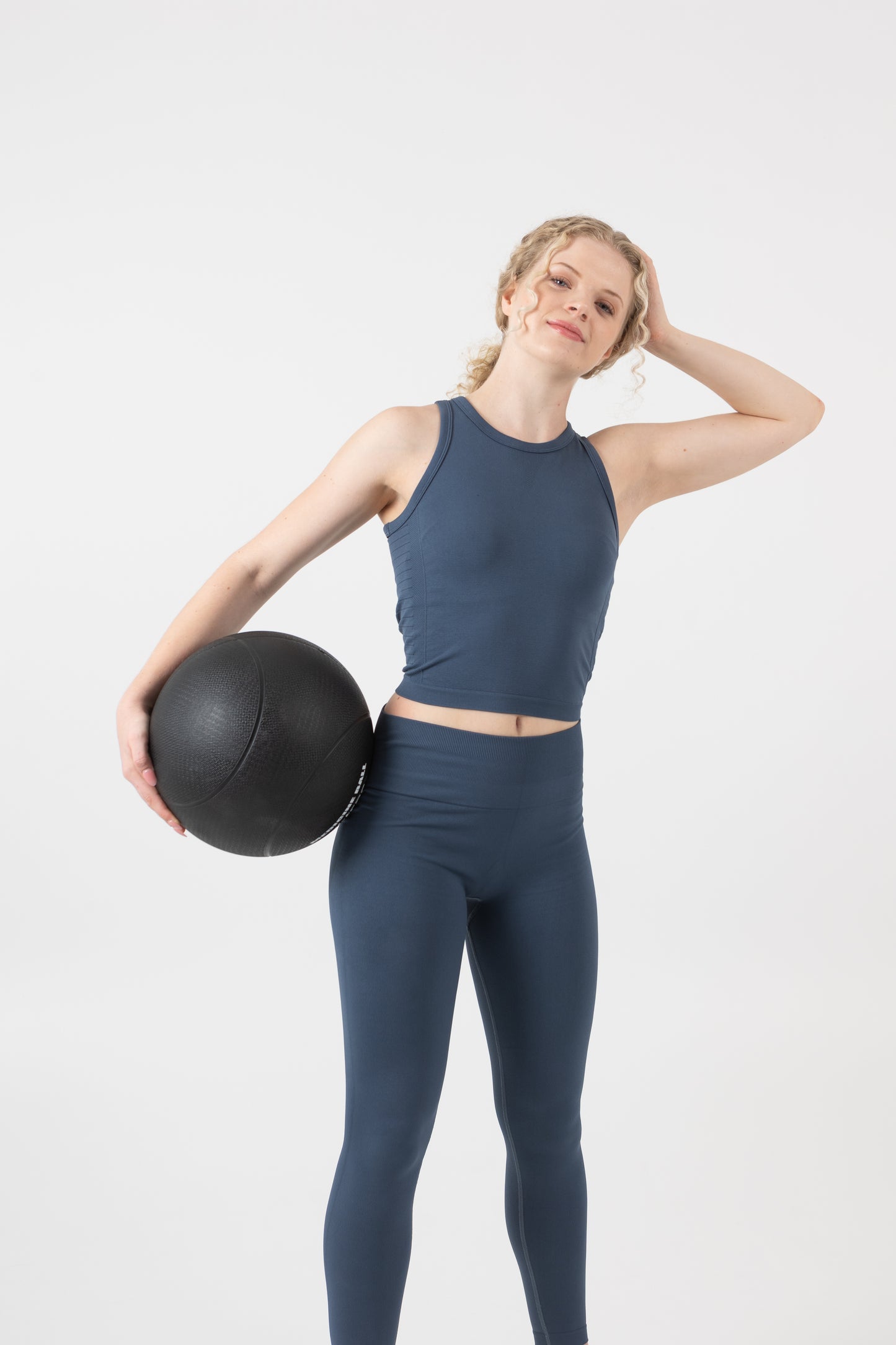 Windrunner Set - Tank Top & Legging