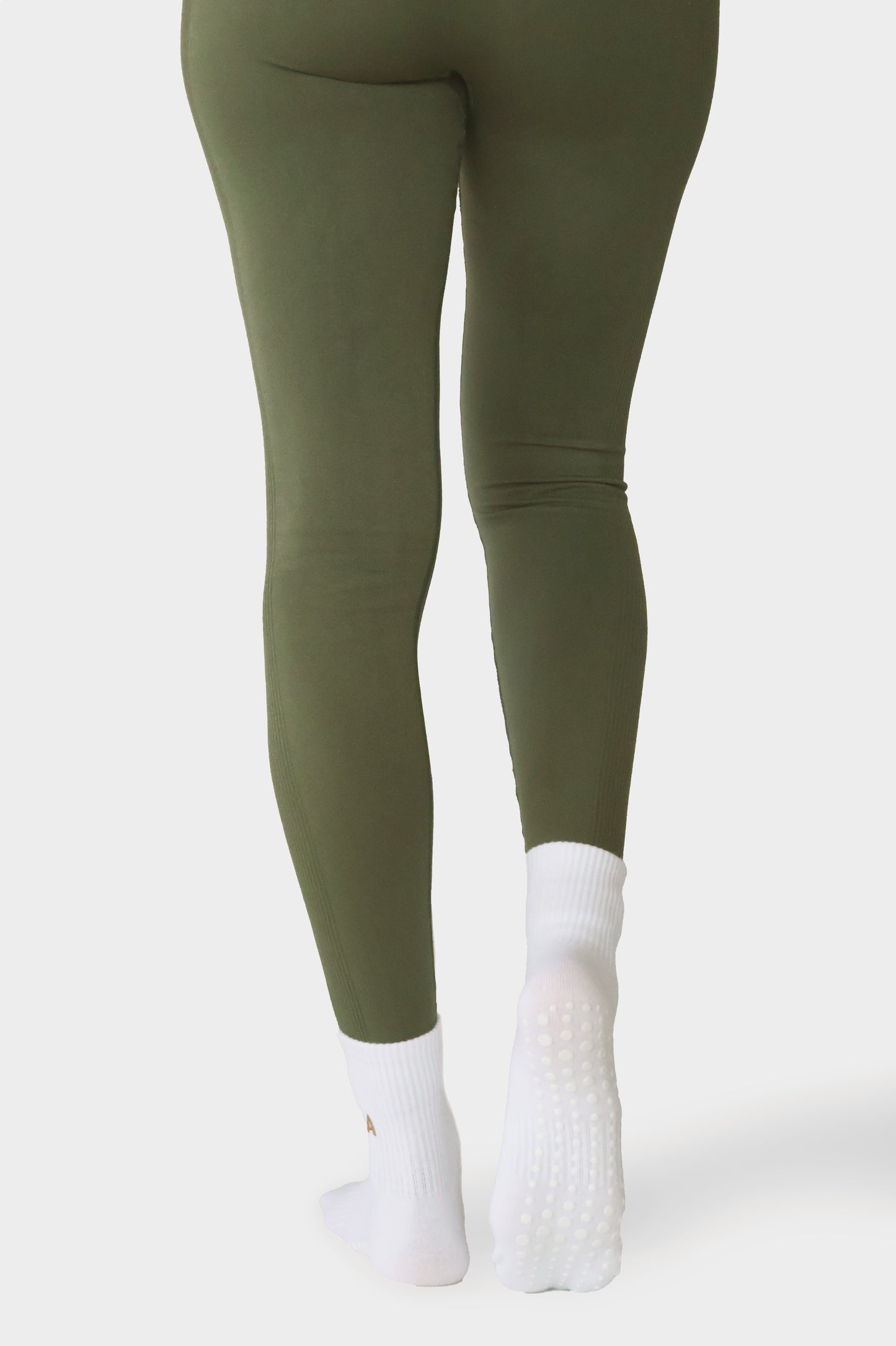 Crew Non Slip Grip Socks - Kea Active White